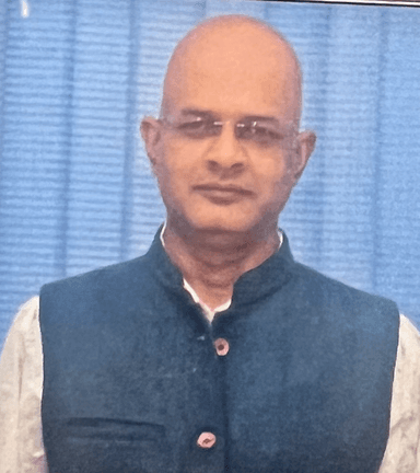 Dr. Shailesh Mani Pandey